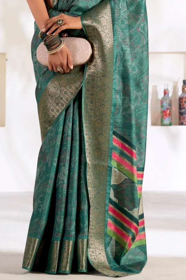 Green William Soft Dola Silk Saree - Image 2