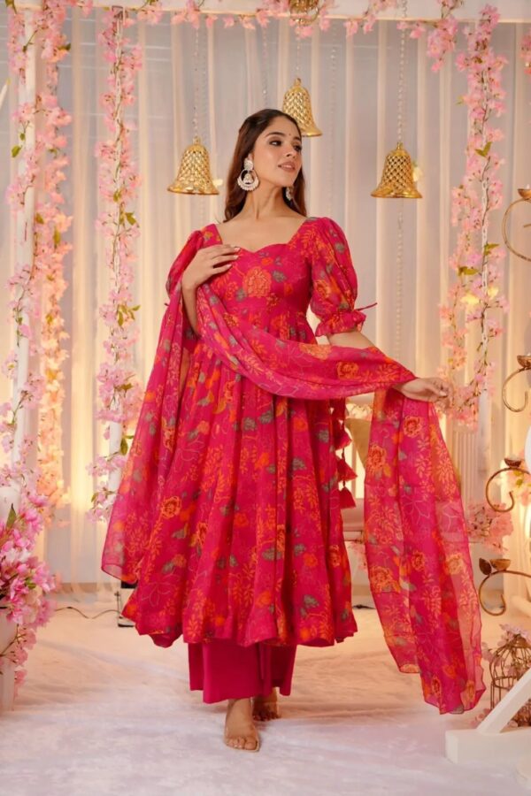 Tebby Silk  – Elegant Digital Prints - Image 2