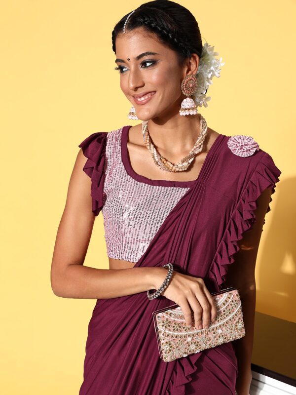Knitted Fabric Saree - Image 2