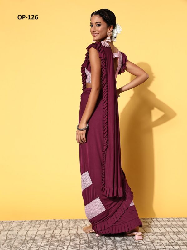 Knitted Fabric Saree - Image 6