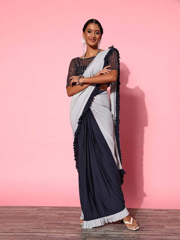 Knitted Fabric Saree - Image 9