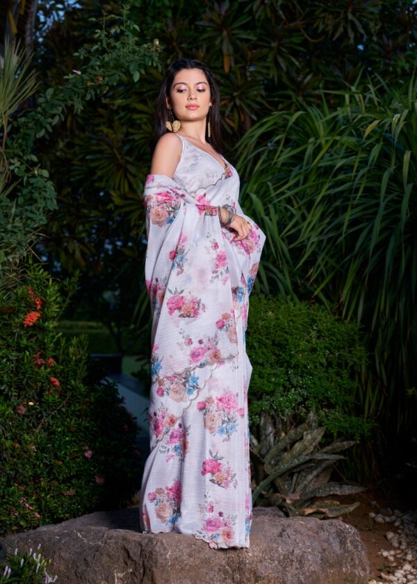 Crush Hand Work Saree - Image 4