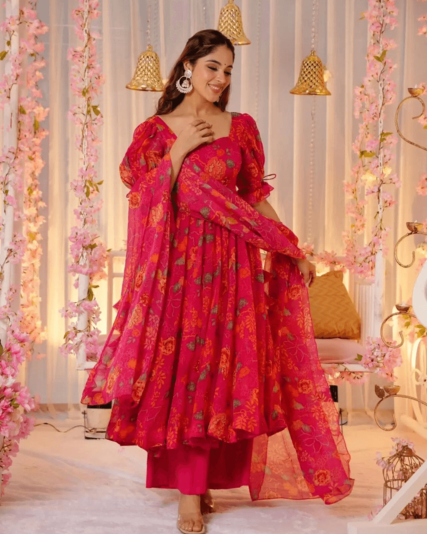 Tebby Silk  – Elegant Digital Prints